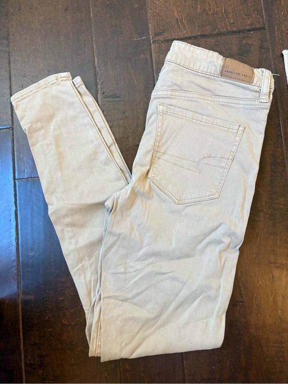 American Eagle Outfitters Women’s Skinny Pants in Light Beige